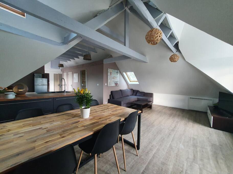 Charmant Appartement Proche Commerces Et Plages Guilvinec Exterior foto